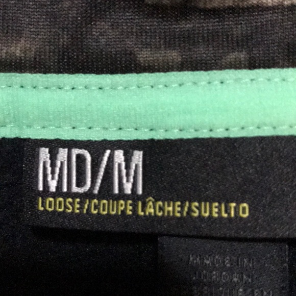 Under Armour Women's Hoodie - Picture 4 of 4